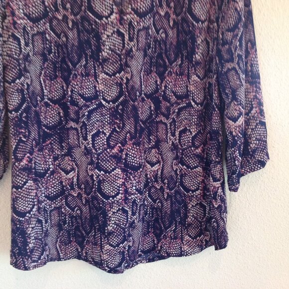 Top - Picture 8 of 9